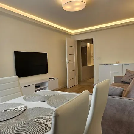 Apartment Prim Warsaw City ורשה